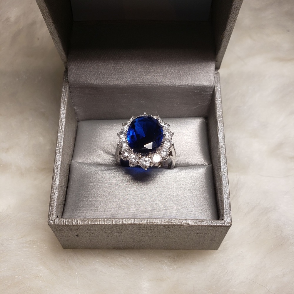 Silver Crystal Ring Blue Topaz